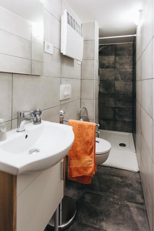 House365 Hotel Koper Ngoại thất bức ảnh