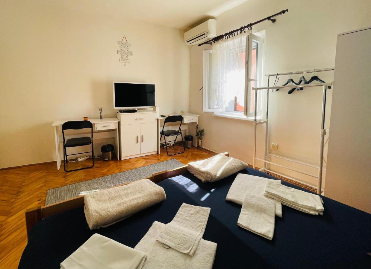 House365 Hotel Koper Ngoại thất bức ảnh