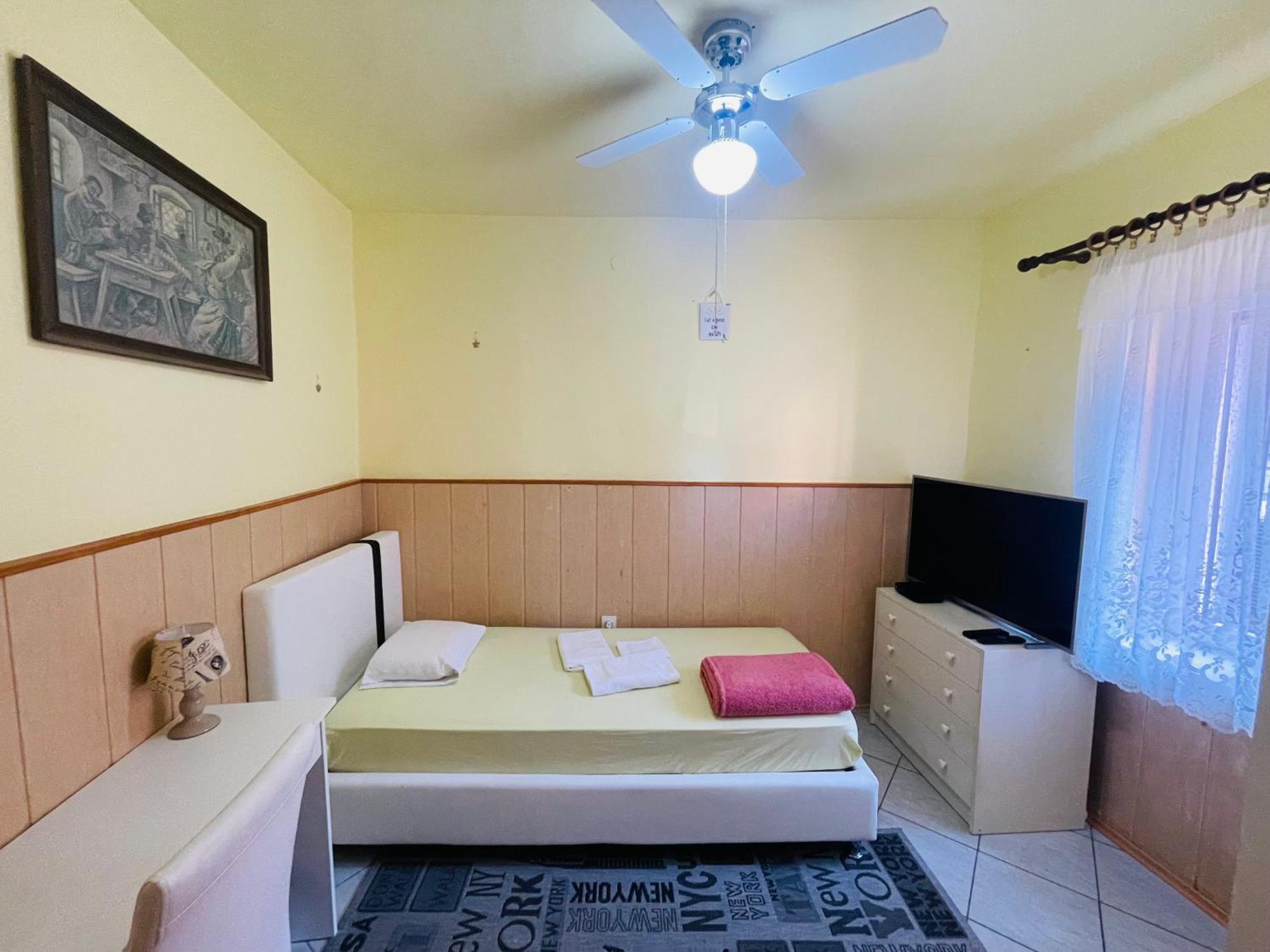 House365 Hotel Koper Ngoại thất bức ảnh